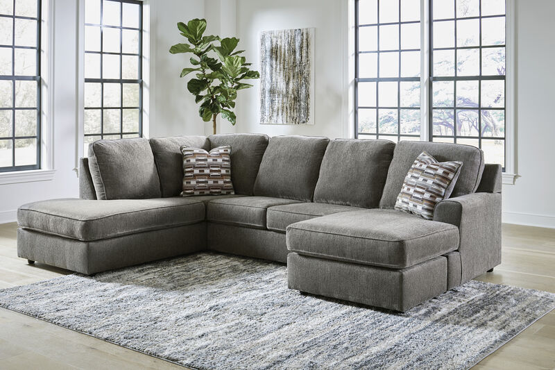 O'Phannon 2-Piece Sectional with Chaise image number 1