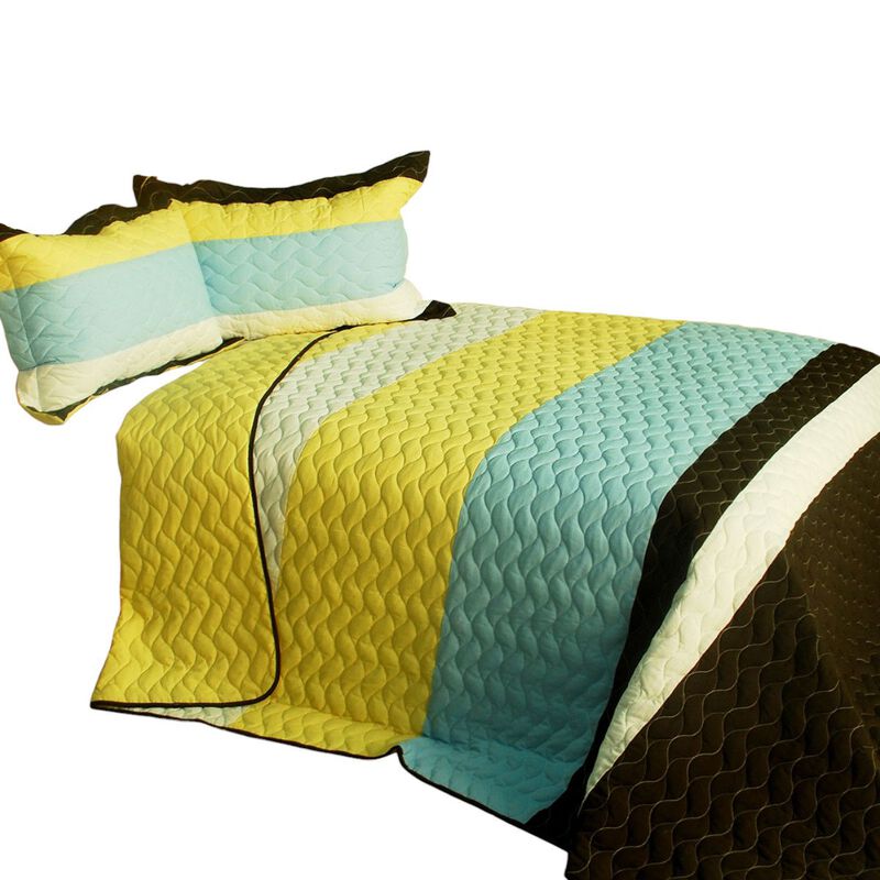 3 Piece Quilted Patchwork Bedding Set, Mira Beauty Vermicelli Design-Yellow image number 1
