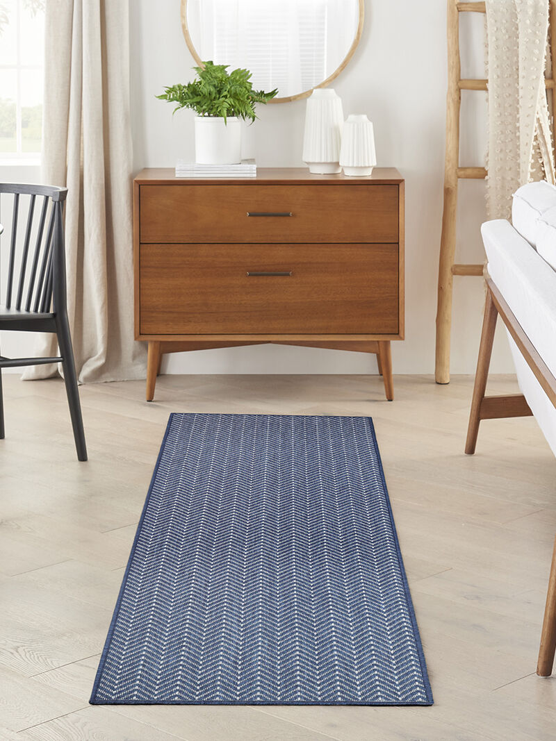 Horizon Indoor/Outdoor HOZ02 Navy 2'2" x 8' Rug