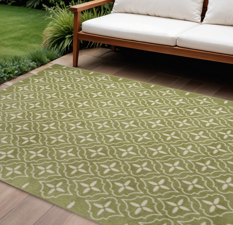 HomeRoots 8' X 10' Green And Ivory Geometric Indoor Outdoor Area Rug