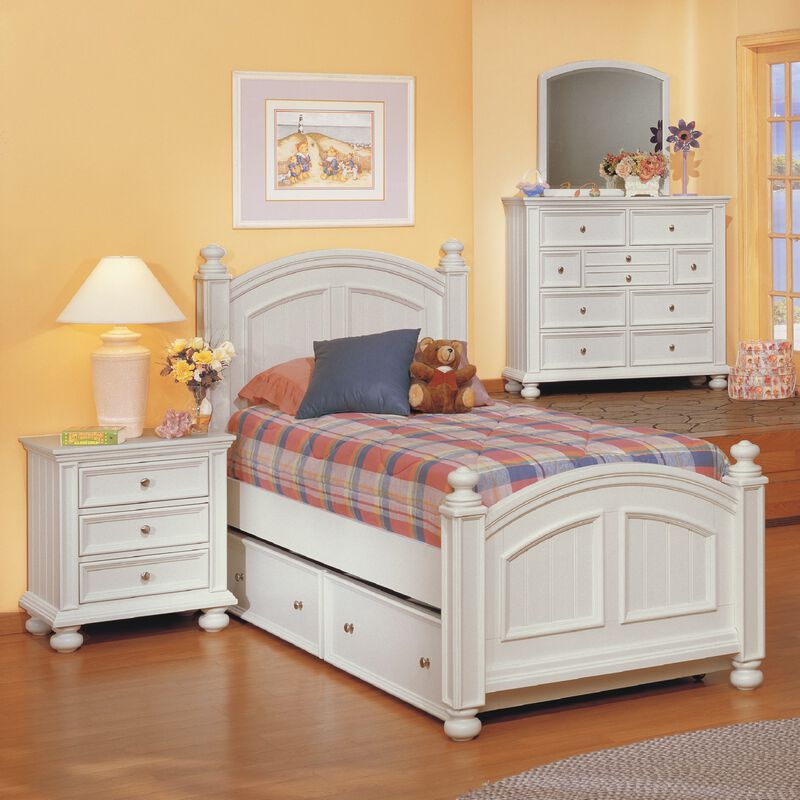Cape Cod Panel Twin Bed