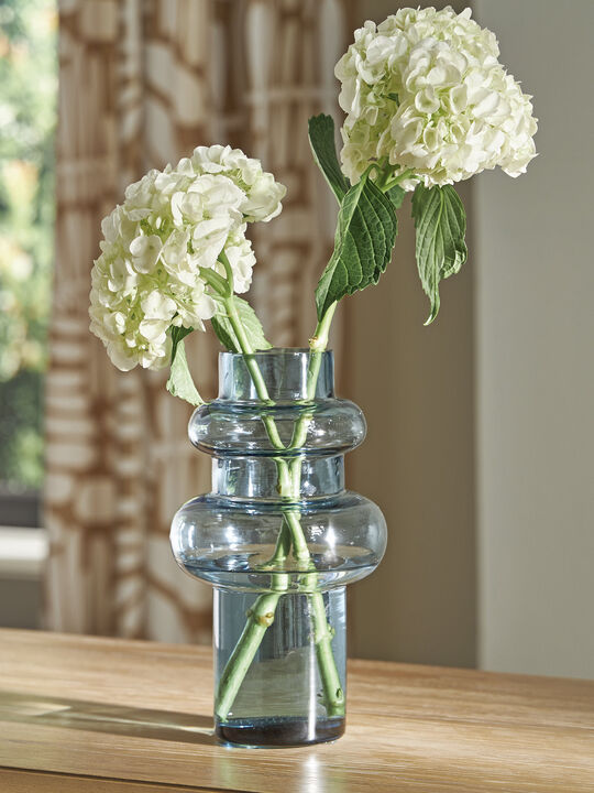 Vallmen Vase