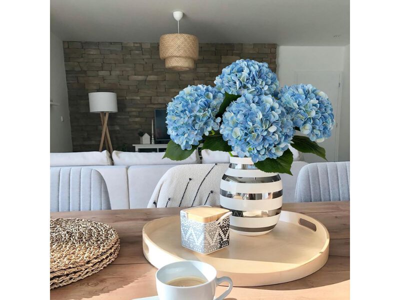 4 Piece Blue Artificial Hydrangea Flower Stems Outdoor Wedding Centerpiece Decor image number 1
