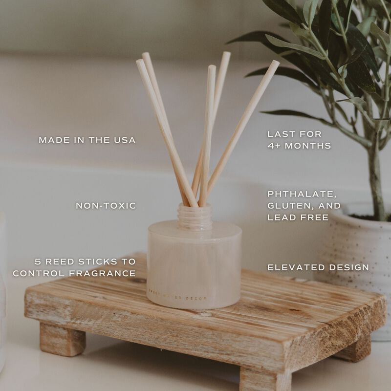 Salt and Sea 3.5 fl oz Reed Diffuser image number 4