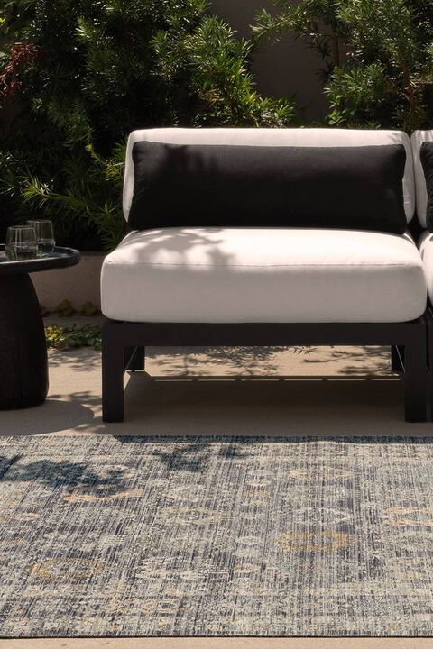 Tejal Gethin Pavement 2' x 3' Rug