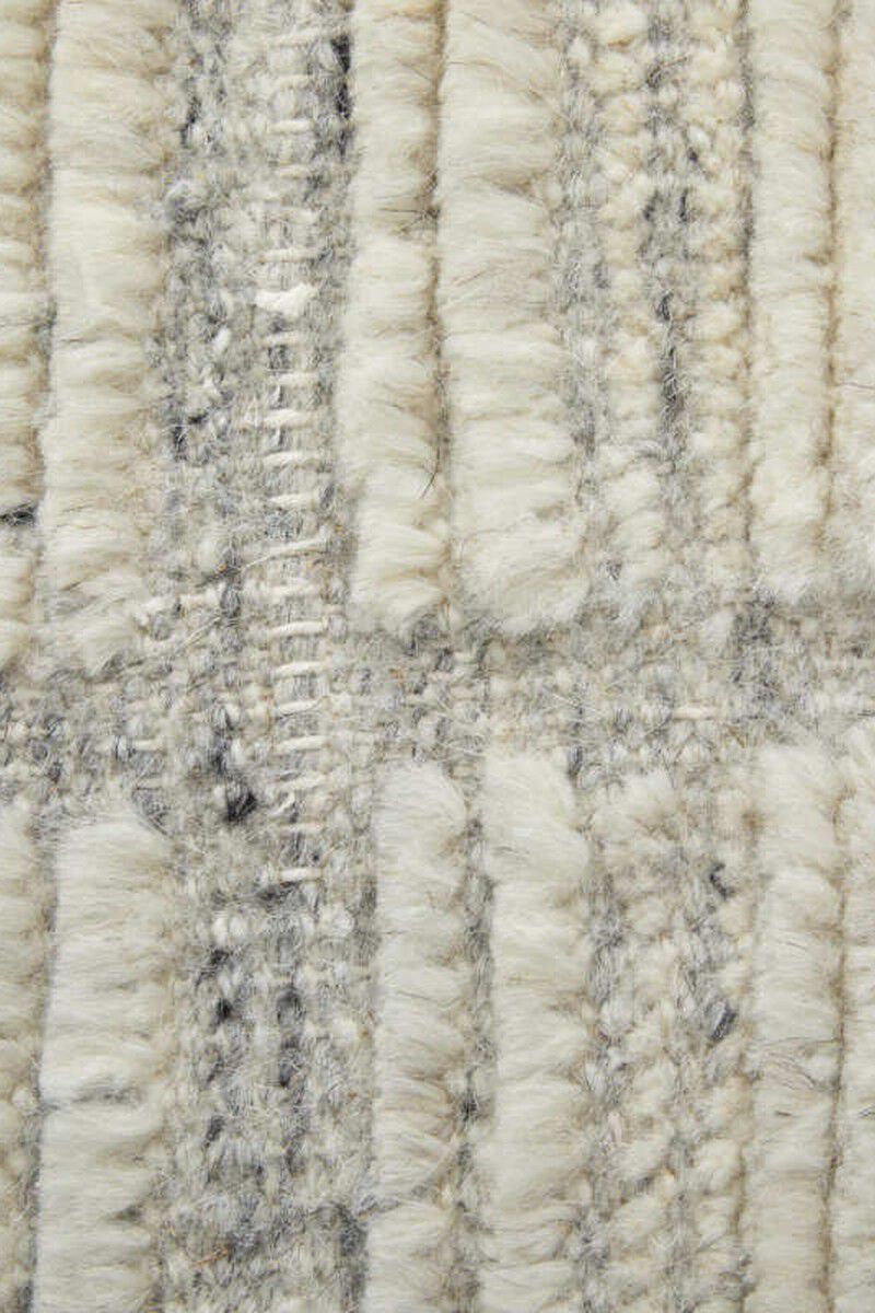 Bluff T6041 Collection by Thom Filicia image number 7