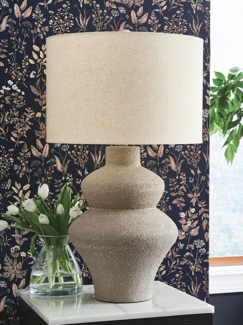 Jossleigh Table Lamp image number 1