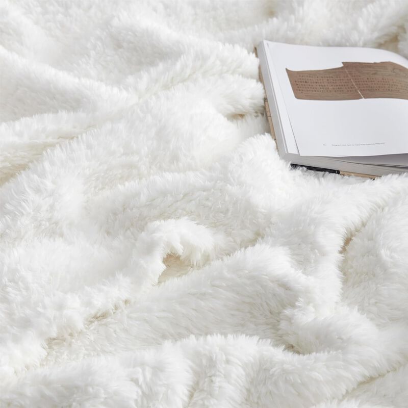 Longer than Long - Coma Inducer� Plush Blanket (115" x 180")