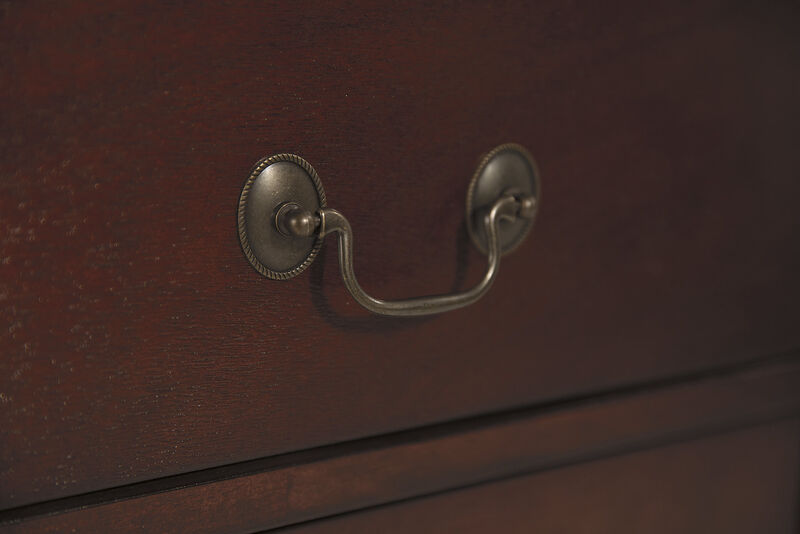 Alisdair Nightstand image number 2