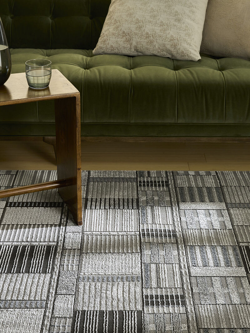 Nordic NRC04 Black/Gray 8' x 10' Rug