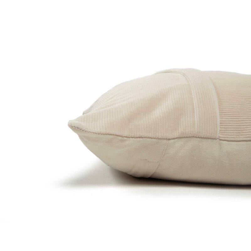 T22404 Pillow