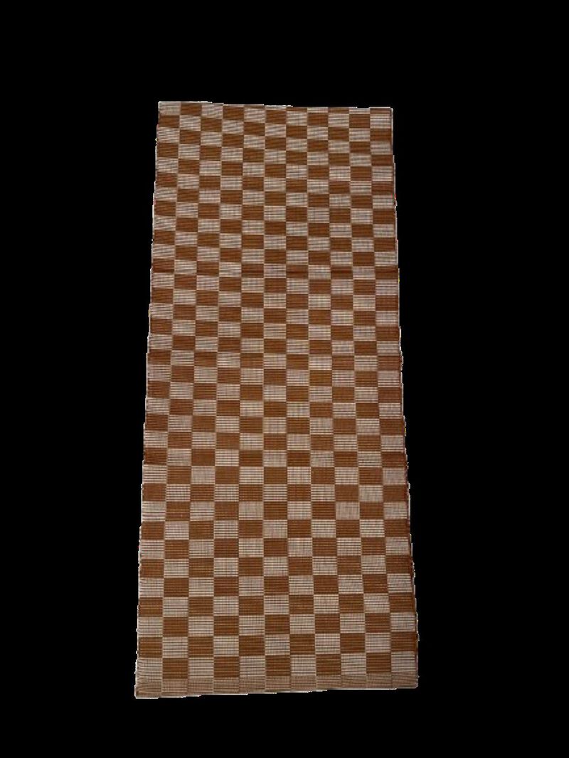 Handloomed Checkered Table Runner image number 1