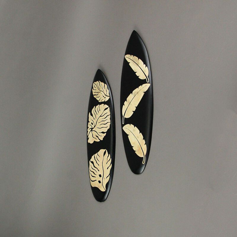 Set / 2 Hand Crafted Wooden Tropical Leaf Surfboard Decorative Wall Hangings 20" image number 4