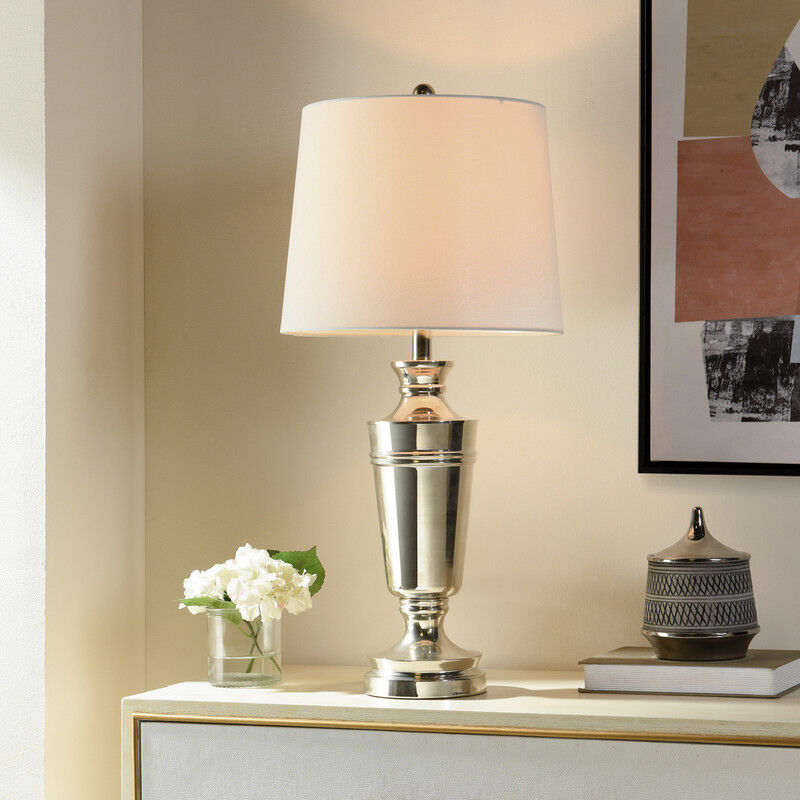 Metropolitan Elegance Lamp