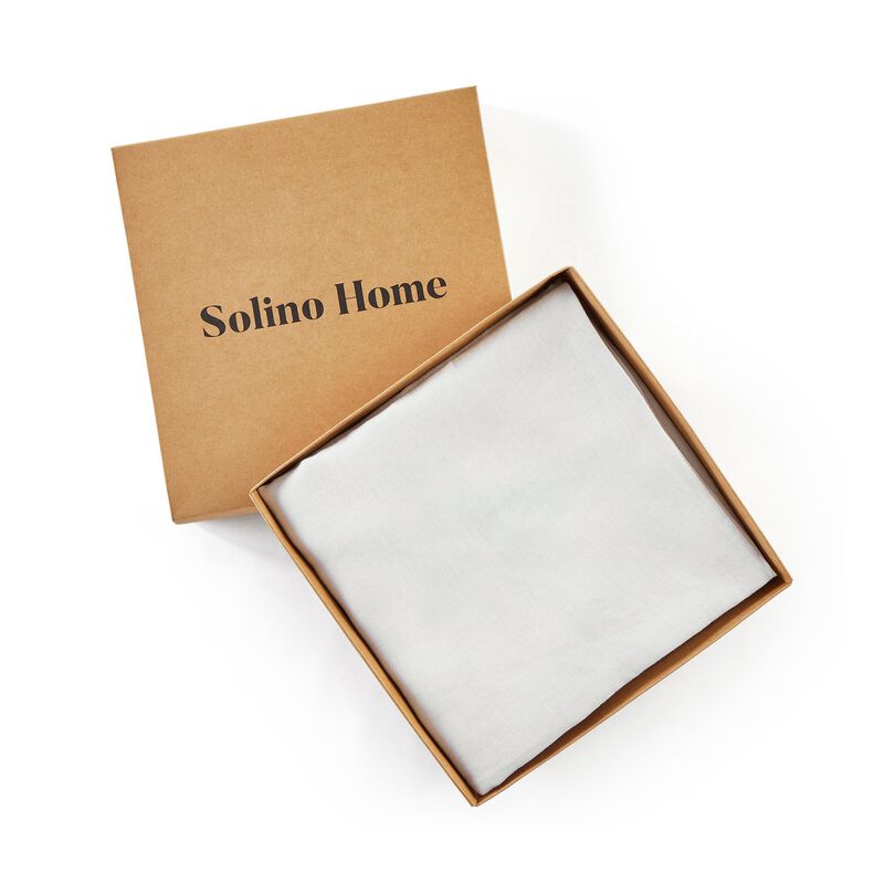 Solino Home Sonoma Hemstitch 100% Linen Round Tablecloth &ndash; Handcrafted, Machine Washable, Perfect for Holiday and Everyday Dining