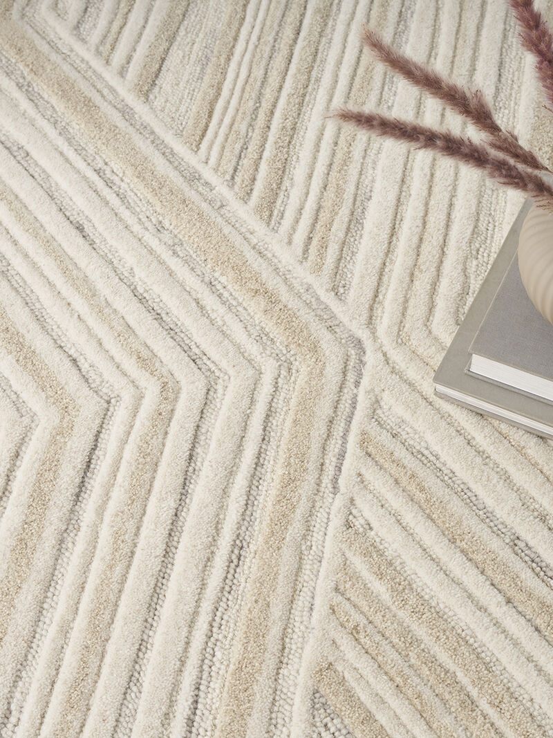 Graceful GRU03 Ivory 3'9" x 5'9" Rug