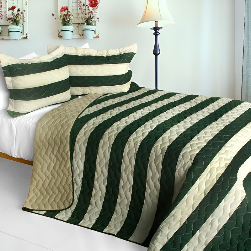3-Piece Vermicelli Quilted Patchwork Quilt Set Soft Bedding image number 0