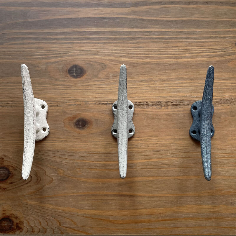 Set of 3 Cast Iron Boat Cleat Wall Hooks in Coastal Blue, Gray, and White &ndash; 5.5-Inch Decorative Nautical Hooks for Towel, Key, or Coat Hanging image number 4
