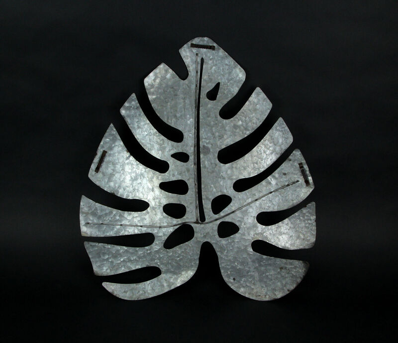 Set of 2 Galvanized Zinc Finish Metal Monstera Leaf Sculptures Wall Hangings image number 3