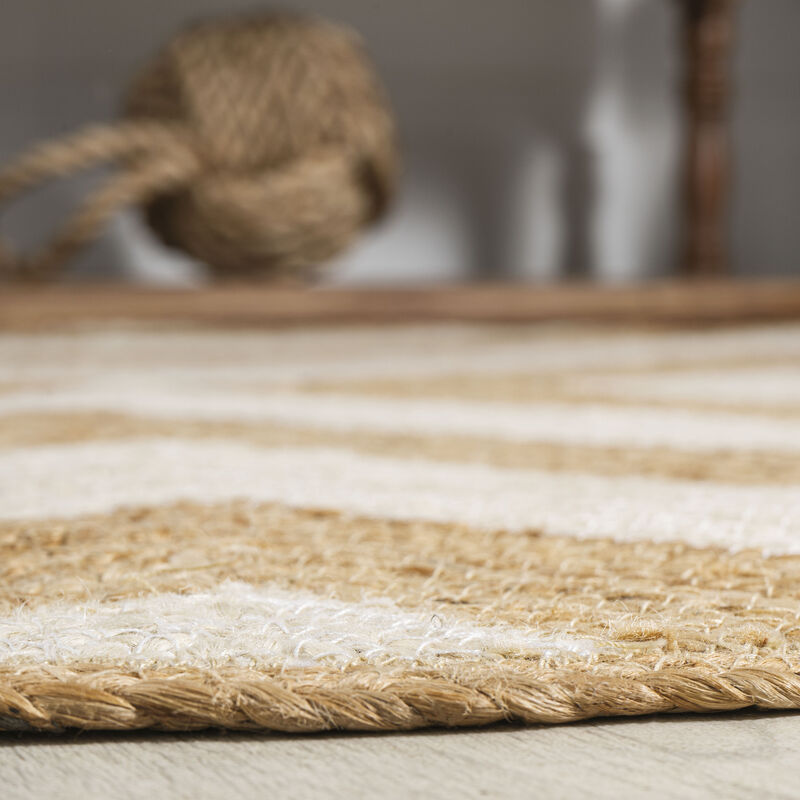 Piper Two Tone Chevron Round Jute Round Area Rug