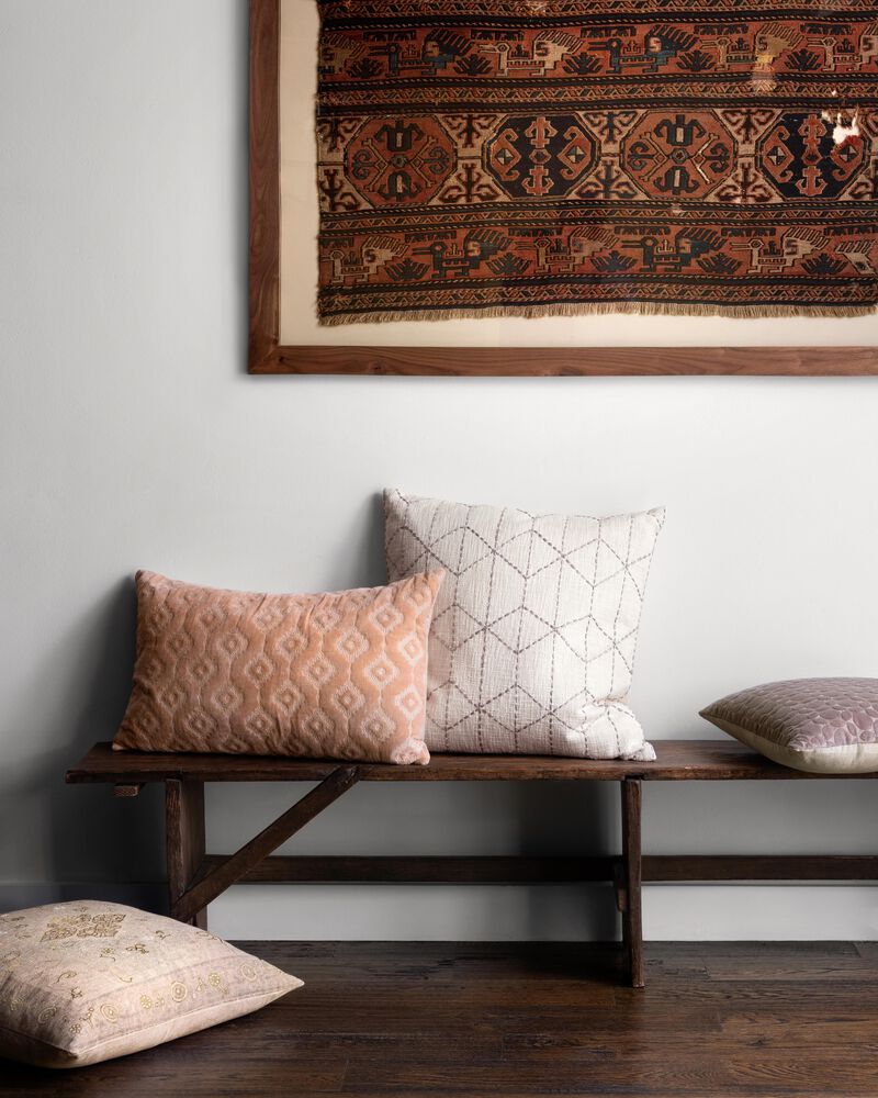 II P0866 Blush 16"x26" Down Pillow