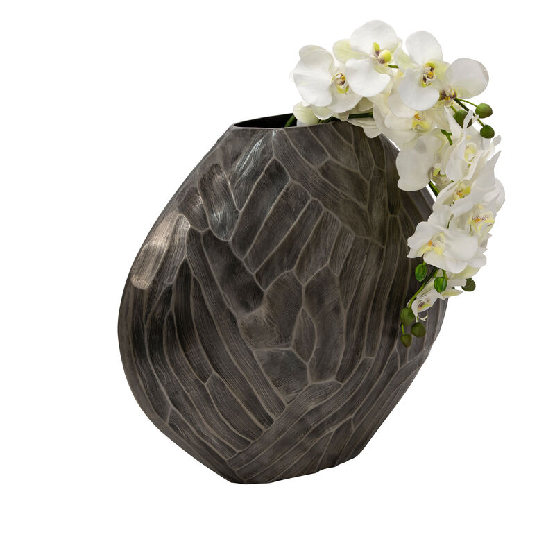 Aluminum 22" Hammered Vase image number 3