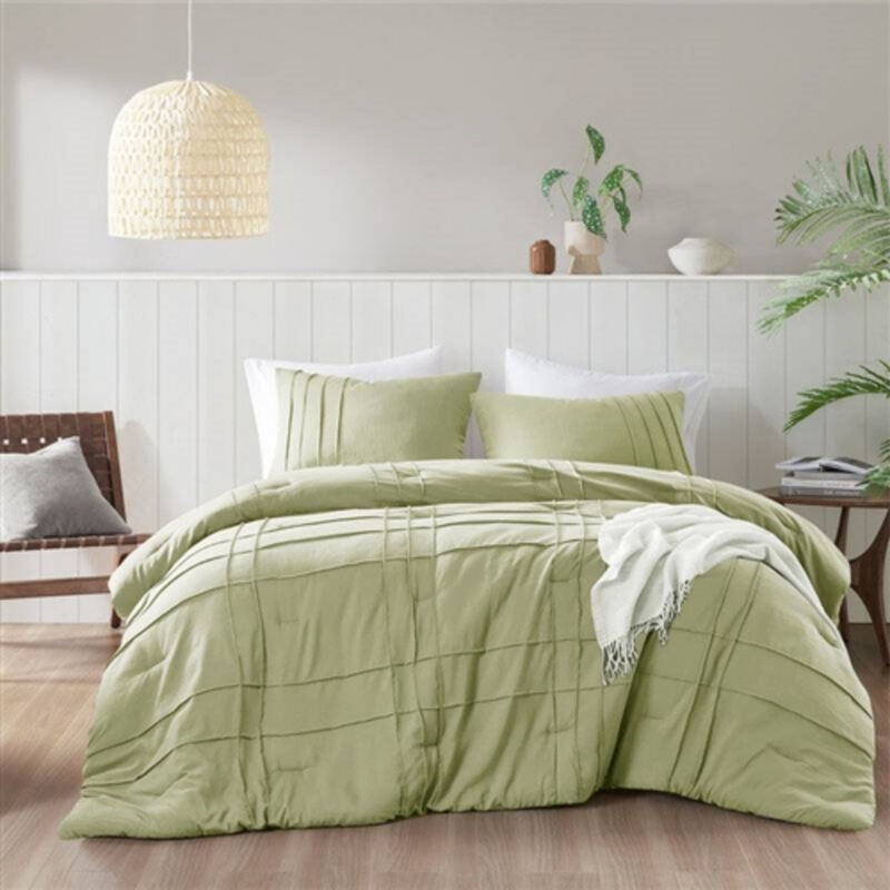 3-Piece Lightweight Microfiber Comforter Set with Pleated Design
