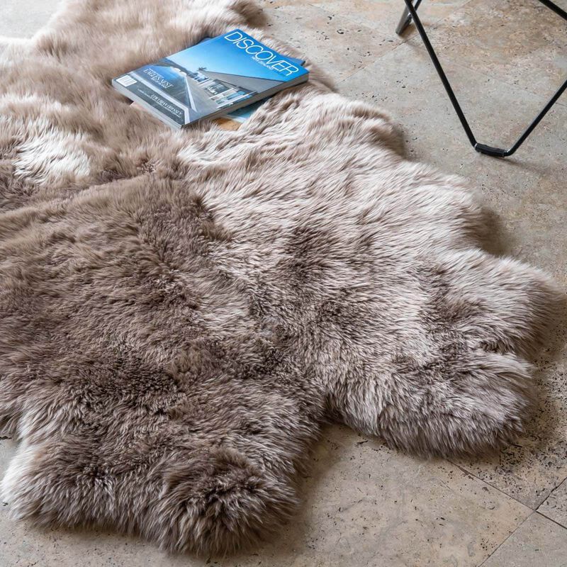 Genuine Sheepskin Rug "Quad" (3' 3'' x 5' 11'') &ndash; Soft & Fluffy Four Pelt Lambskin Rug - Made in Argentina