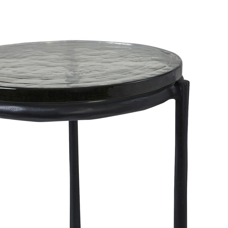 Renwil Avila Side Table In Black Color