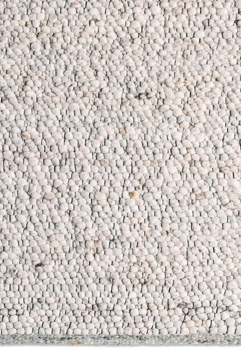 Quiet Time Hadren Goat 9' x 12' Rug image number 7