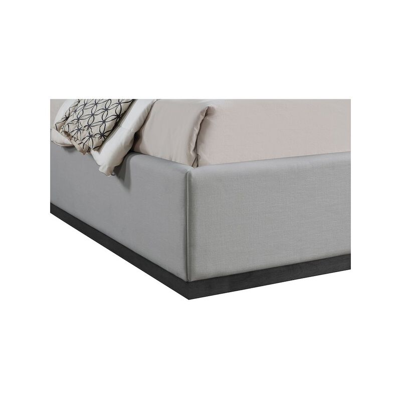 Meridian Furniture Flynn Grey Linen Textured Fabric Full Bed