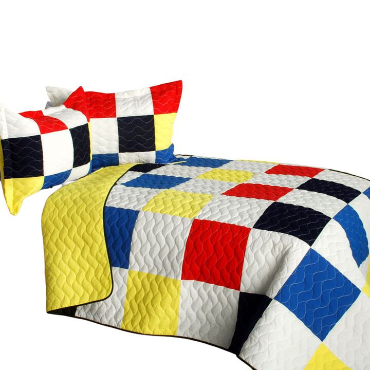 Queen Size 3-Piece Vermicelli Quilted Patchwork Plaid Quilt Set with Shams