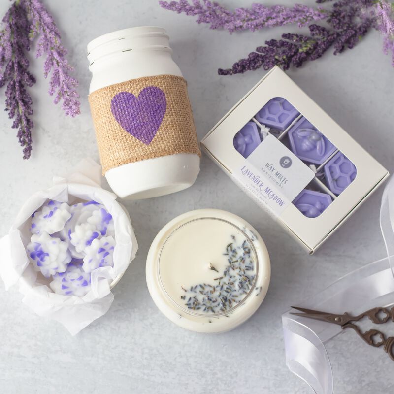 Lavender Meadows Relaxation Gift Set – Lavender Candle, Succulent Melts & Mason Jar Décor