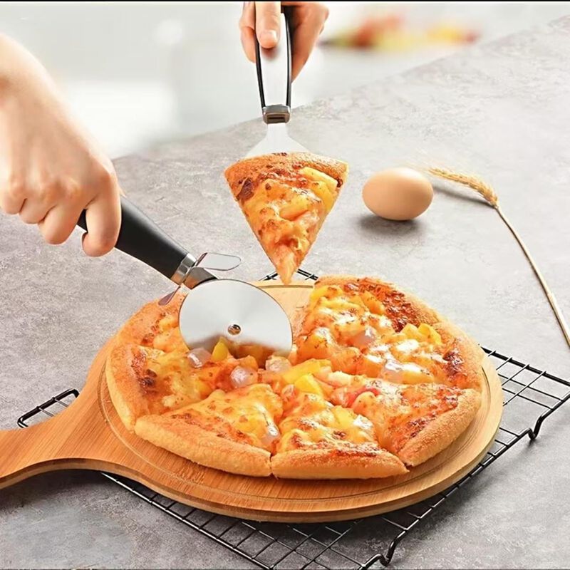 Stainless Steel  Wheel Pizza Cutter and Pie Server, set of 2 image number 3