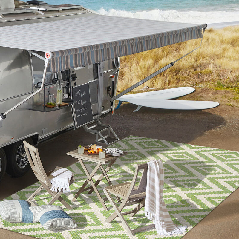 Sintra Diamond Tribal Indoor/Outdoor Area Rug