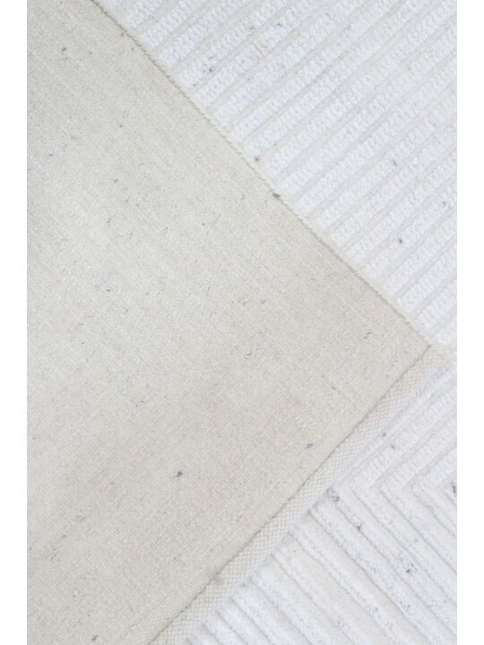 Chino 42603 Ivory 8' X 10' Rug