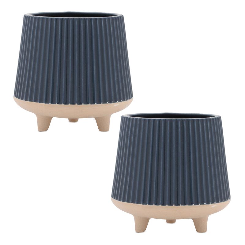 Set of 2 Ceramic Ribbed Footed Planters for Indoor or Outdoor Plant Display.