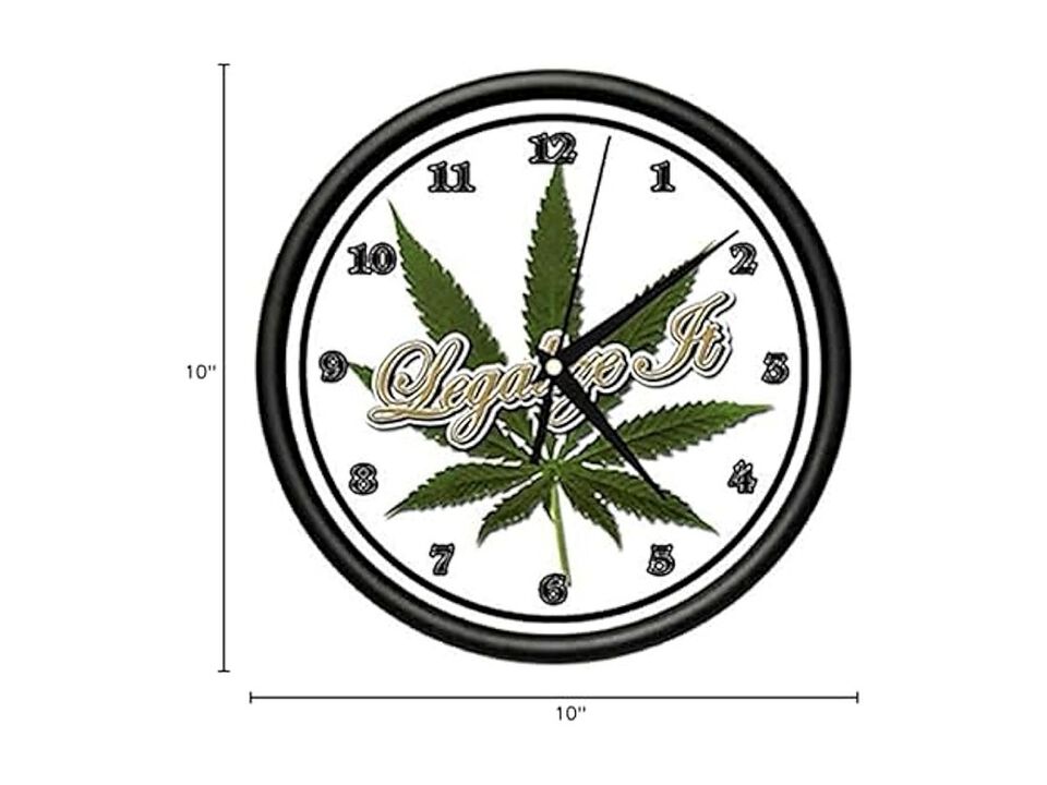 Legalize Marijuana Pot Smoker Pipe Wall Clock Home Decor