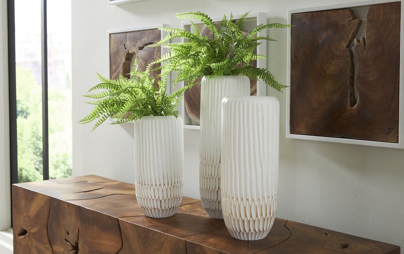 Lacuna Vase image number 5