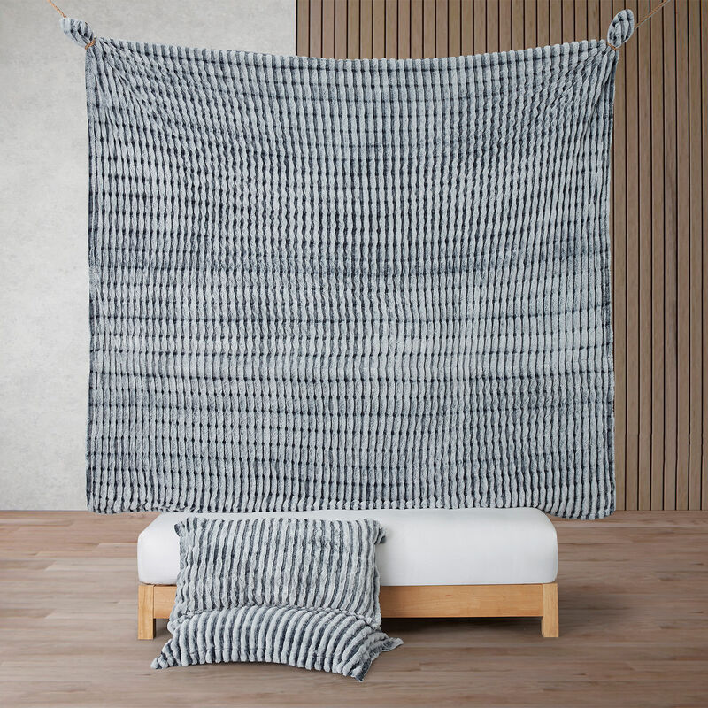 Freezin Waters - Coma Inducer� Oversized Queen Comforter Set