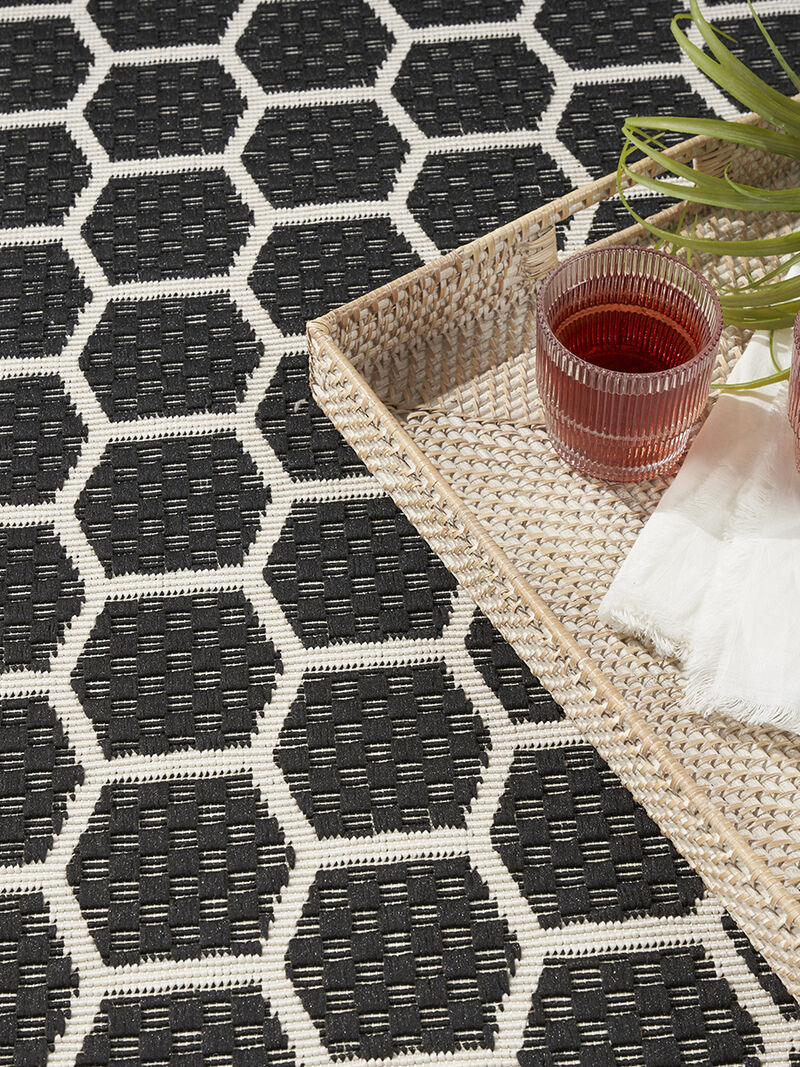 Twist Reversible TWS01 Black 5' x 7' Rug