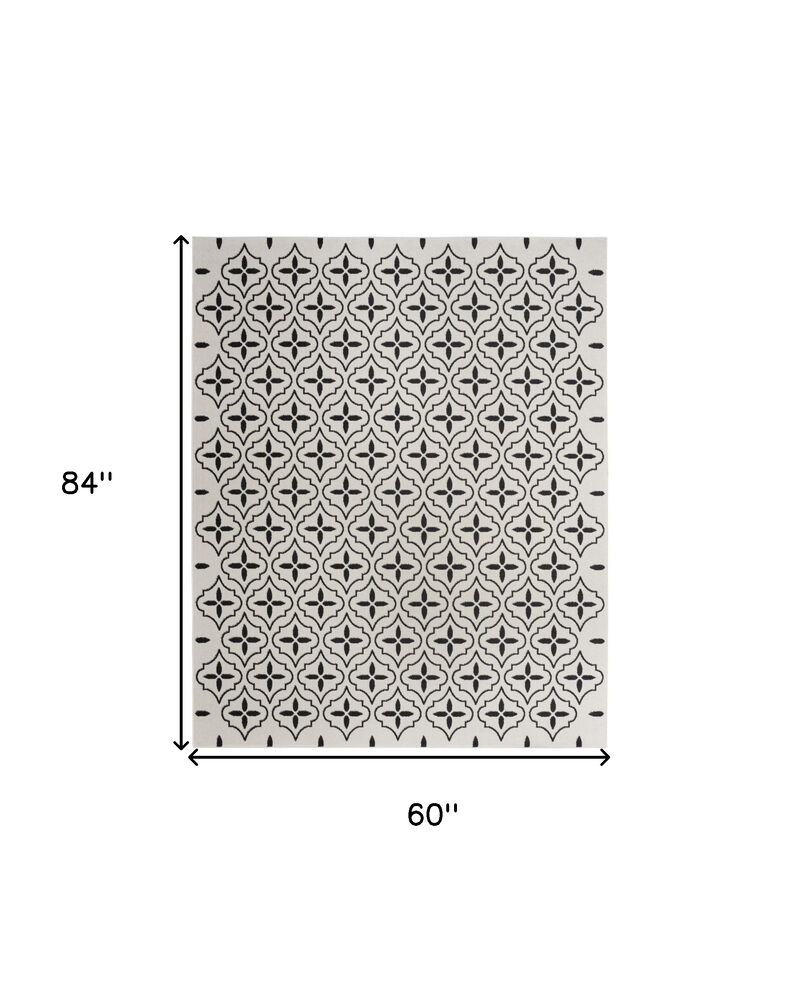 HomeRoots 5' X 7' Ivory And Black Geometric Indoor Outdoor Area Rug image number 3