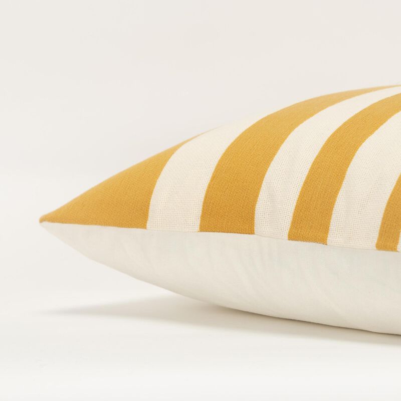 T20460 Pillow