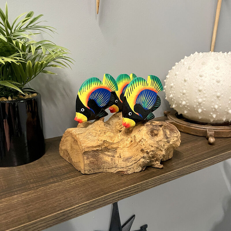 Handcrafted Driftwood & 3 Tropical Fish Sculpture Coastal Nautical Table Decor image number 5