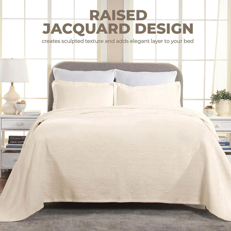 Medallion Pattern Cotton Jacquard Bedspread Set for Full Bedroom Update image number 2