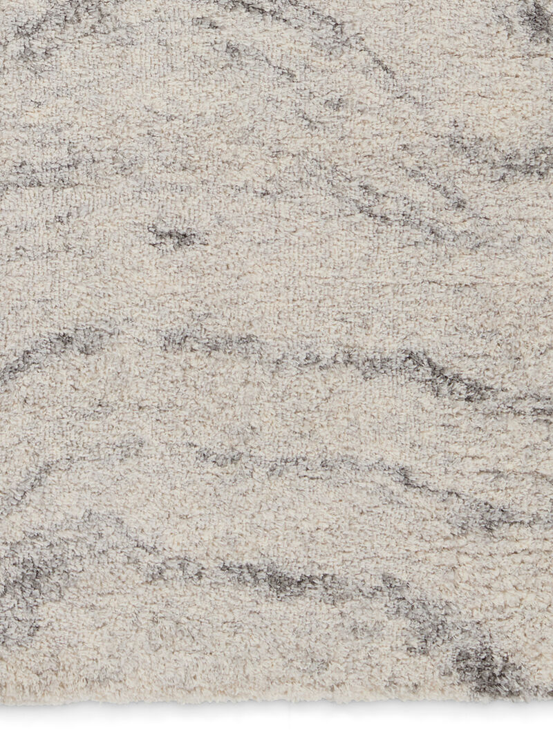 Lyra Windsor Collection