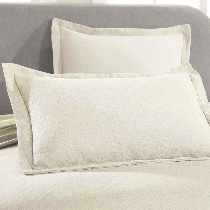 Lightweight Cotton Matelasse Bedspread Set with Matching Shams image number 4