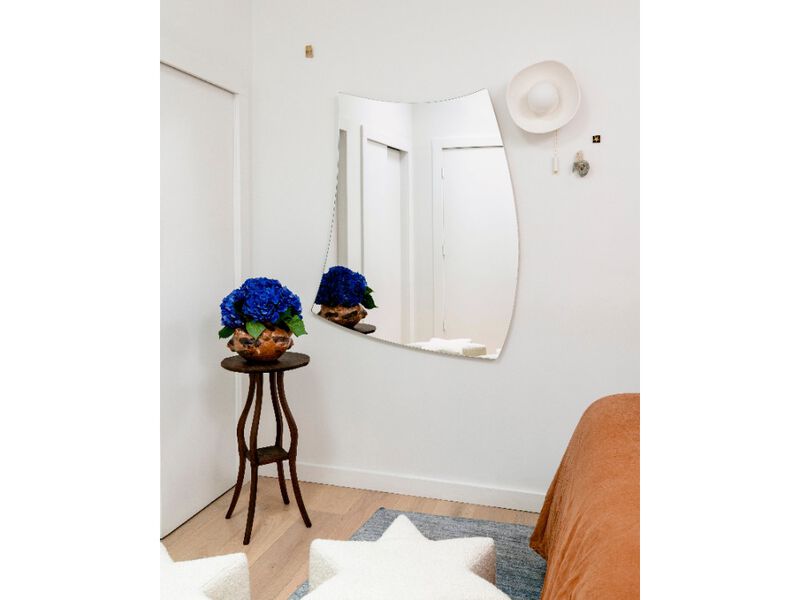 Bacia Wall Sconce image number 3
