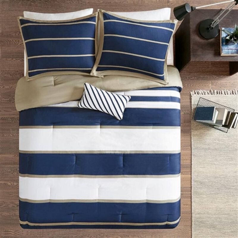Comforter Set with Neutral Stripe Design – Lightweight and Breathable Bedding