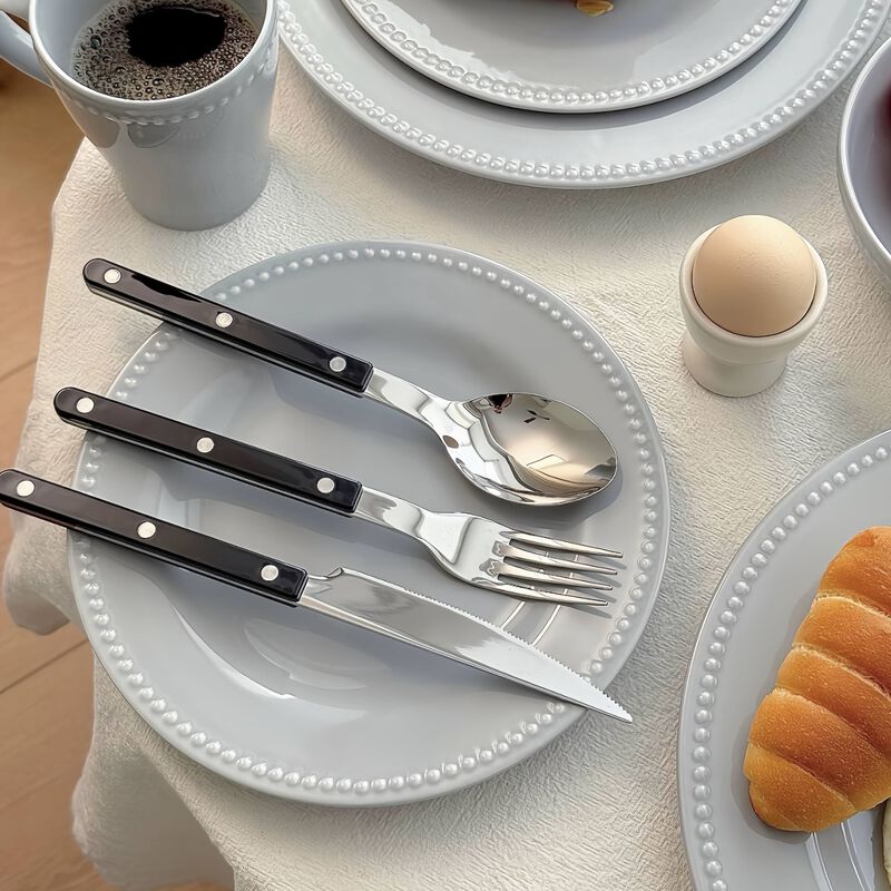 Retro Nordic Flatware Set of 10 image number 4